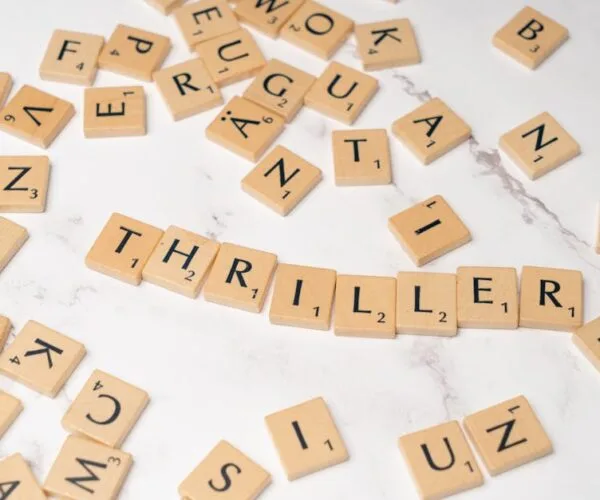 Comment fonctionne 1jour1film et ses secrets ?