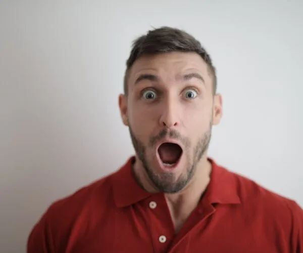 Astuce pour dompter cheveux et barbe au quotidien