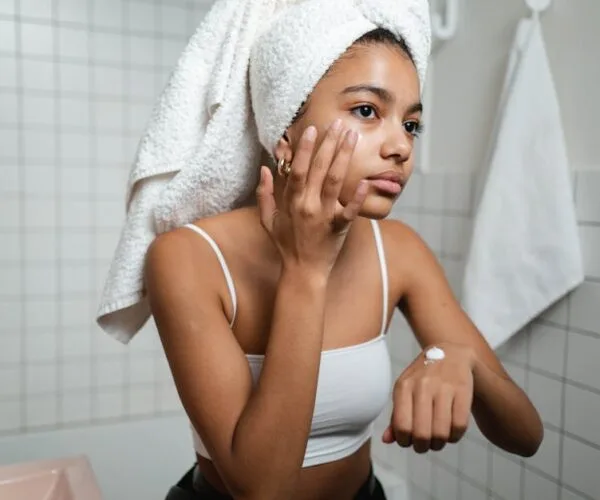 Équilibrer Sa Peau : Conseils et Astuces