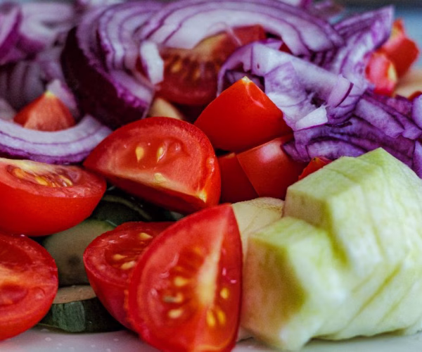 Alimentation anti-ballonnements : ventre plat cet été
