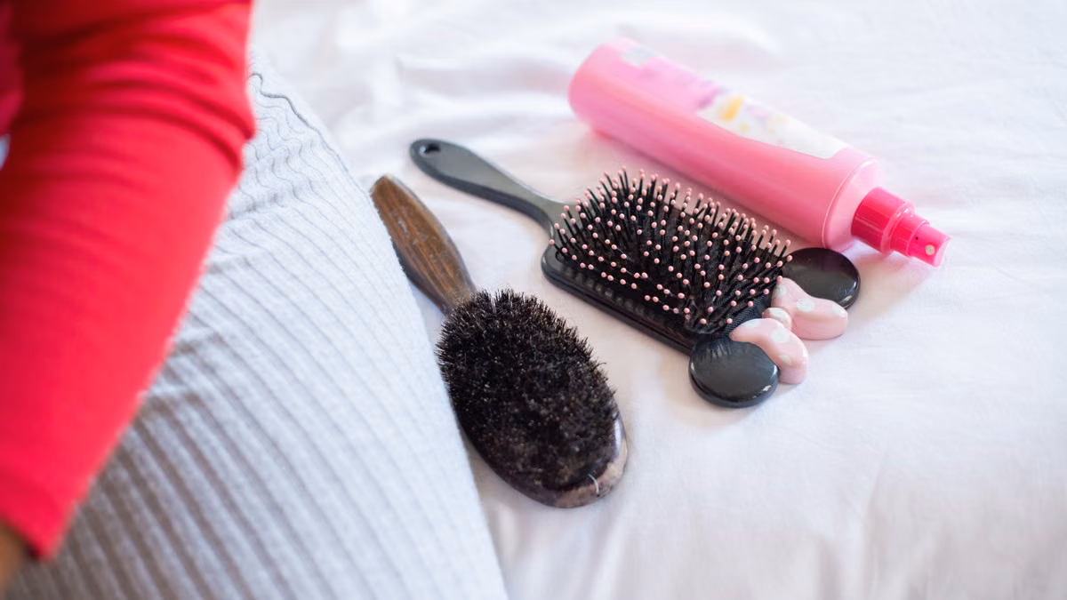 Entretien cheveux bouclés : la routine complète
