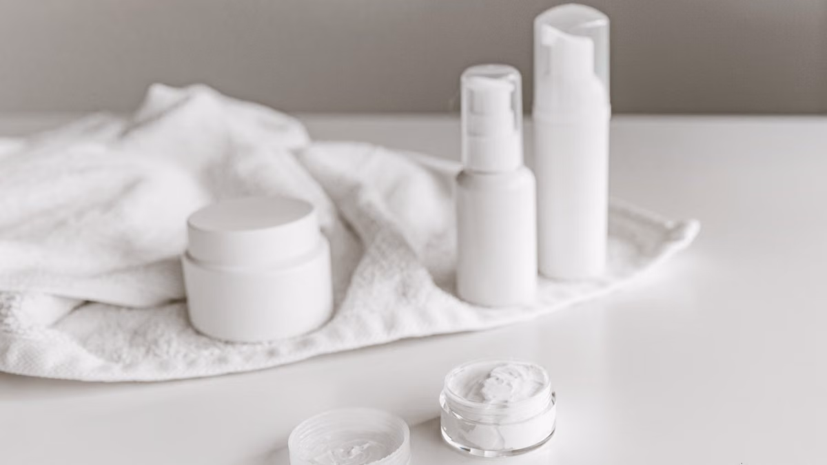 Routines de soins minimalistes : moins c’est vraiment plus