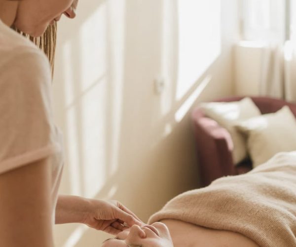 Bien-être mental et soins corporels : le lien oublié
