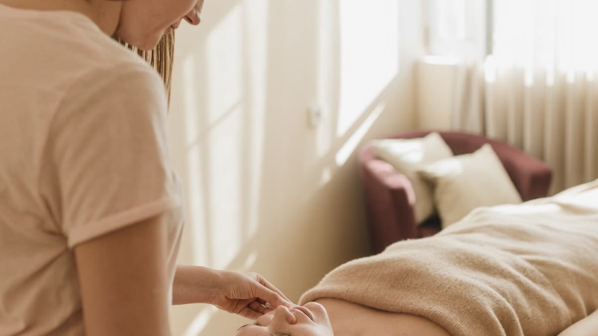 Bien-être mental et soins corporels : le lien oublié