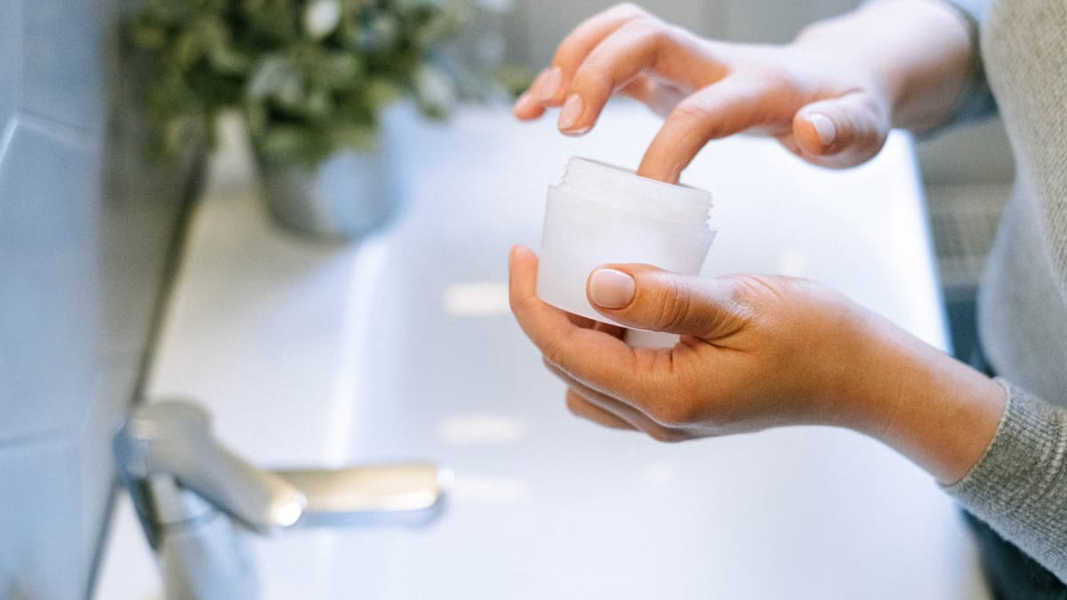 Routines beauté automnales à petit prix : nos astuces économiques